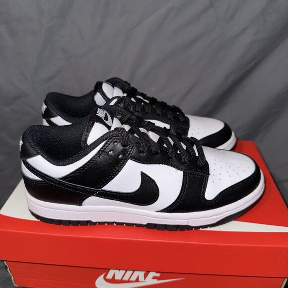 Women's NIKE DUNK LOW -Size 5.5 Black/White/Panda - Sneakers - NEW - Picture 3 of 7